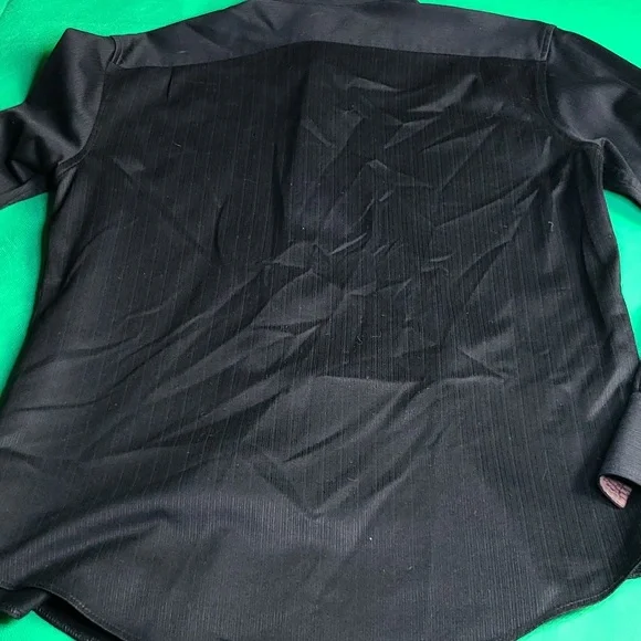 Men's Shirt - Picture 7 of 7